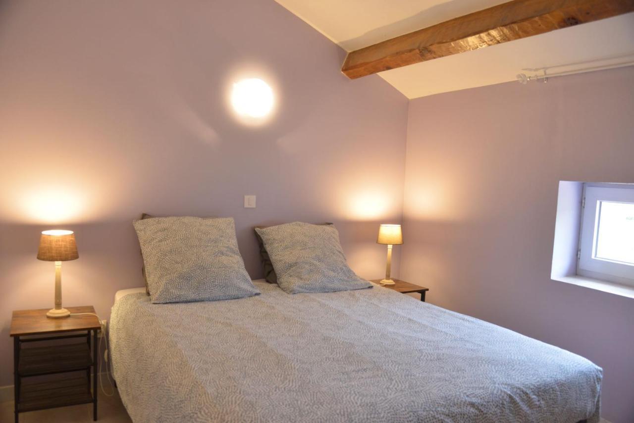 Au Grand Bonheur Bed & Breakfast Besseges Exterior photo