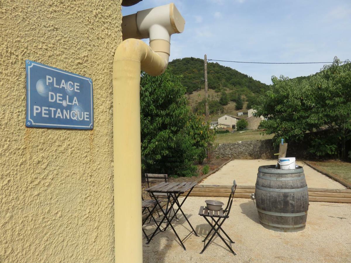 Au Grand Bonheur Bed & Breakfast Besseges Exterior photo